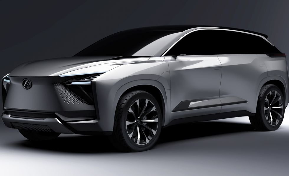 Lexus Elektrikli Üç Sıralı SUV