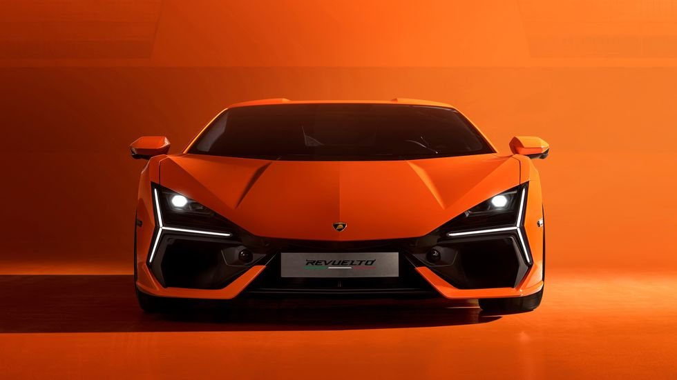 2024 Lamborghini-revuelto