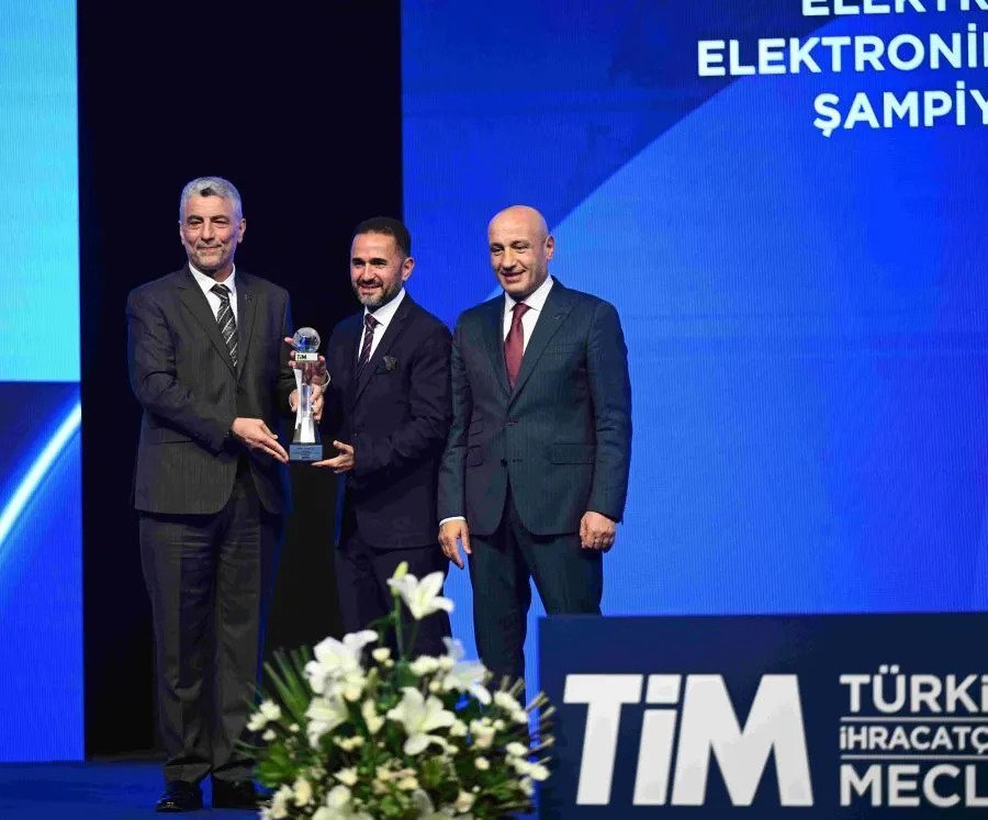 Ahmet Bolat,Vestel CEO’su Ergün Güler,Mustafa Gültepe