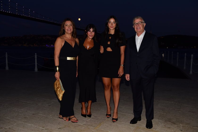 Rabia Güreli,Suzan Sabancı,Ceyda Sabancı,Ali Güreli